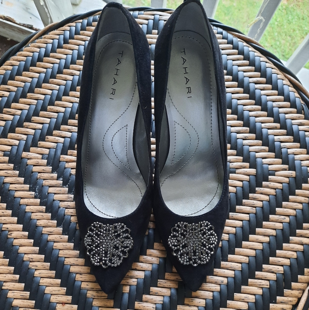 Tahari Heels